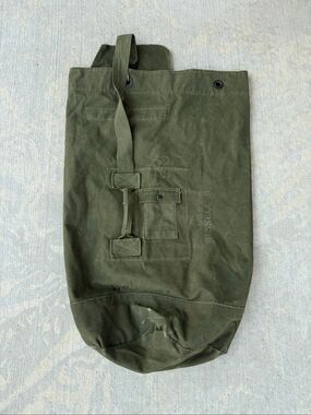 Vintage US Military Canvas Duffel Bag Top Load Army Surplus Olive Drab OD